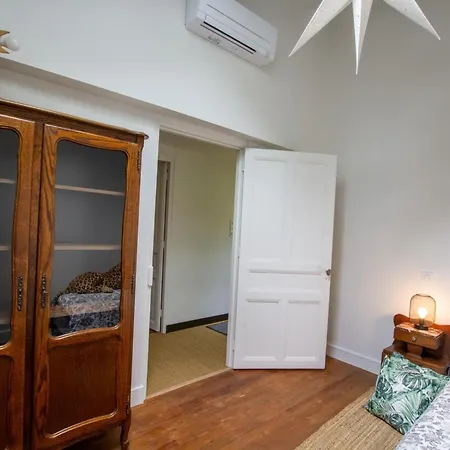 Maison Climatisée Avec Jardin Au Cœur De - Fr-1-616-399 * Sarlat