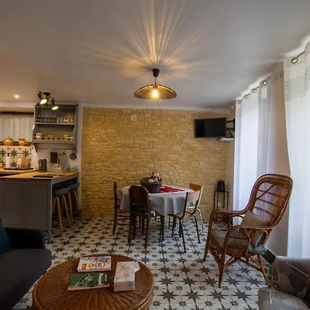 Prázdninový dům Maison Climatisee Avec Jardin Au Coeur De - Fr-1-616-399 *