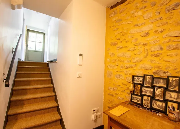 Prázdninový dům Maison Climatisee Avec Jardin Au Coeur De - Fr-1-616-399