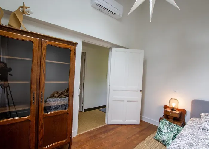 Prázdninový dům Maison Climatisee Avec Jardin Au Coeur De - Fr-1-616-399 *